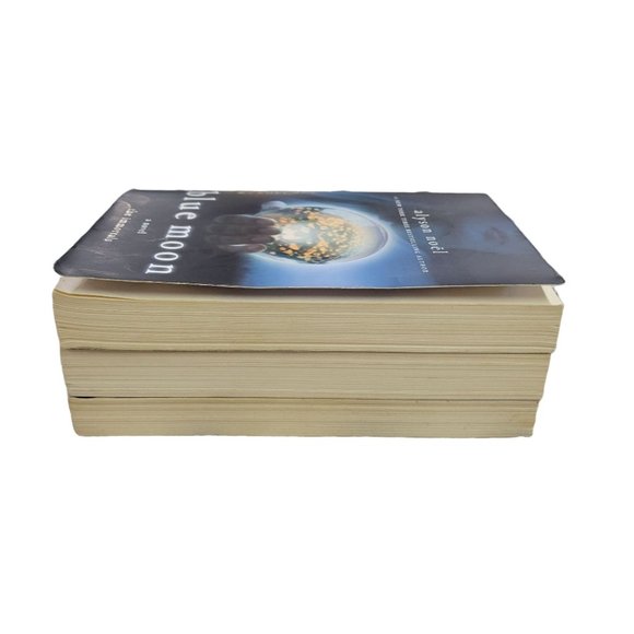 The Immortals Blue Moon Shadowland Evermore Alyson Noel Paperback Books Lot Of 3 - Picture 10 of 12